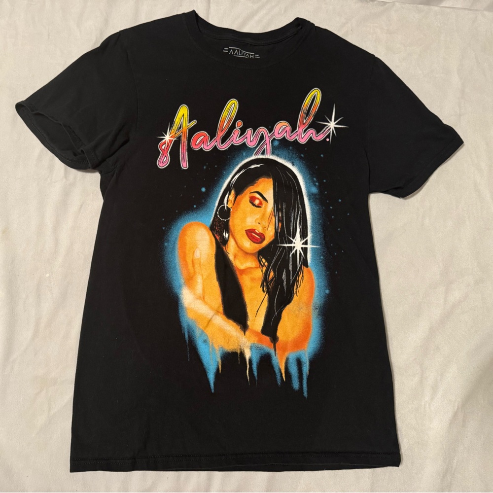Aaliyah T-Shirt Men's Small Short Sleeve Music Graphic Crew Neck Black Blue